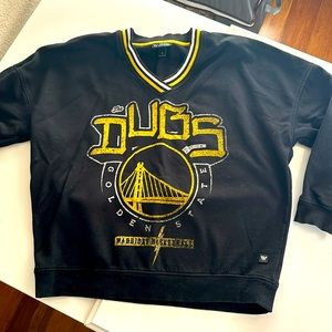 Dubs Warriors Basketball Sweatshirt size S